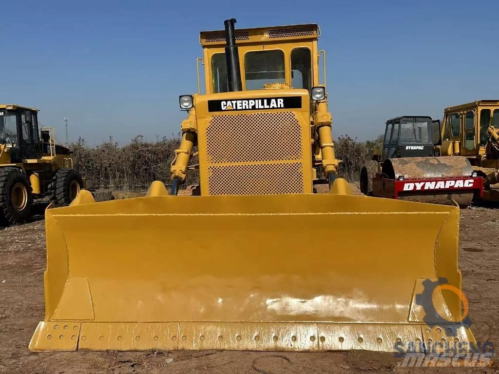 CAT D 8 K Bouteurs sur chenilles