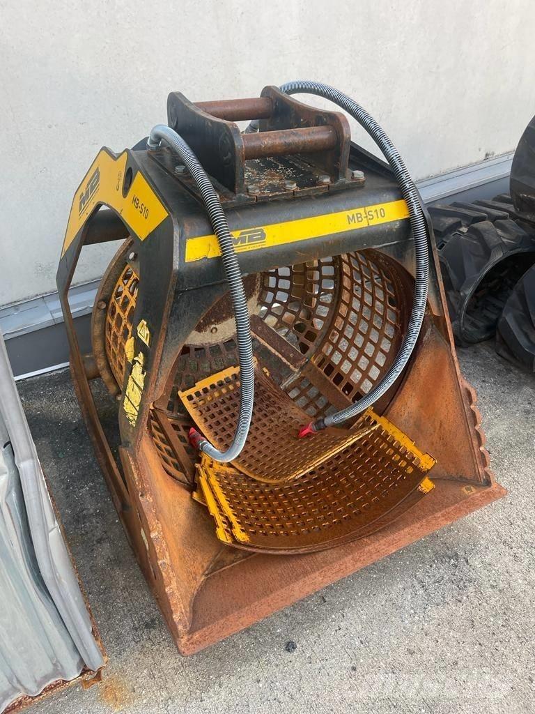 MB Crusher S 10 Crible