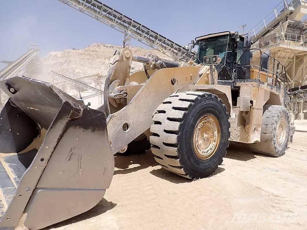 CAT 988K Chargeuse sur pneus