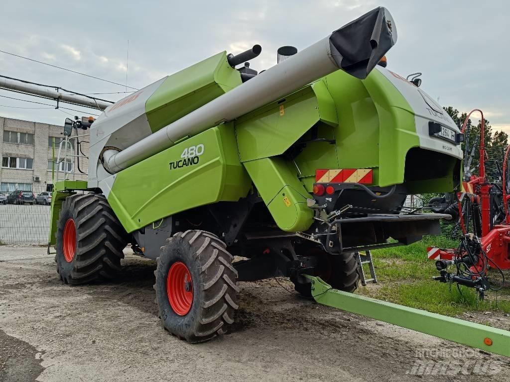 CLAAS Tucano 480 Moissonneuse batteuse