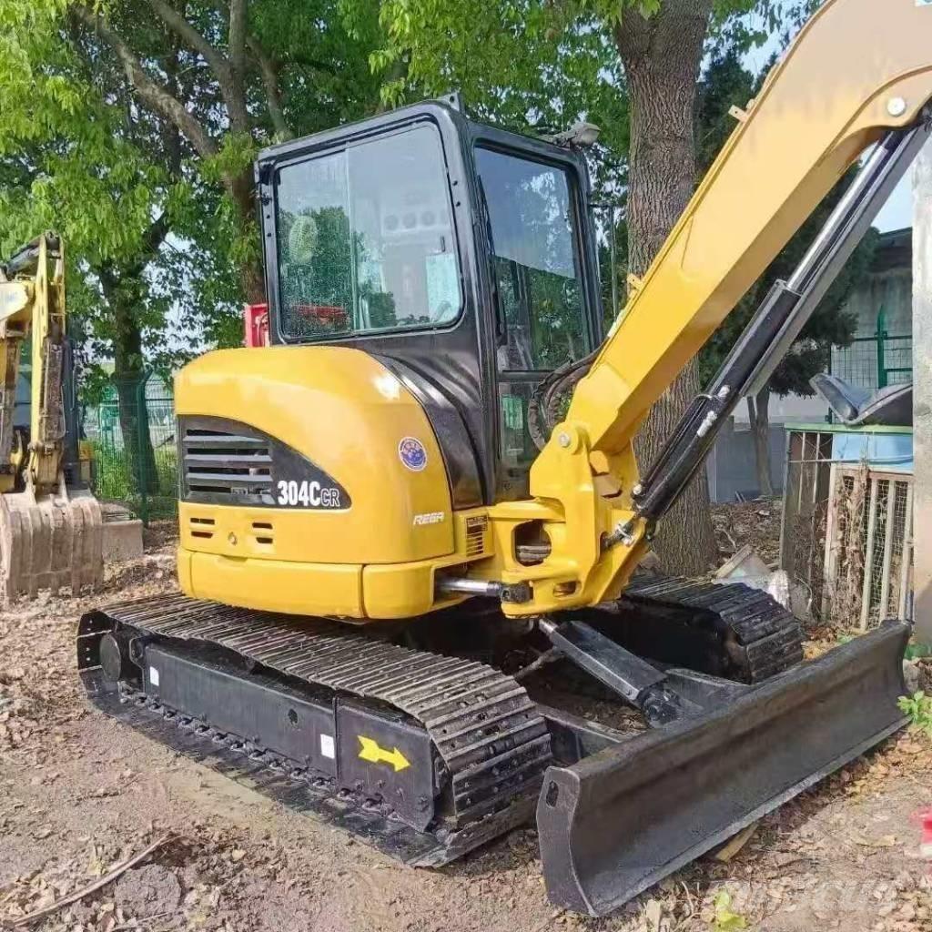 CAT 304 CR Mini pelle < 7t