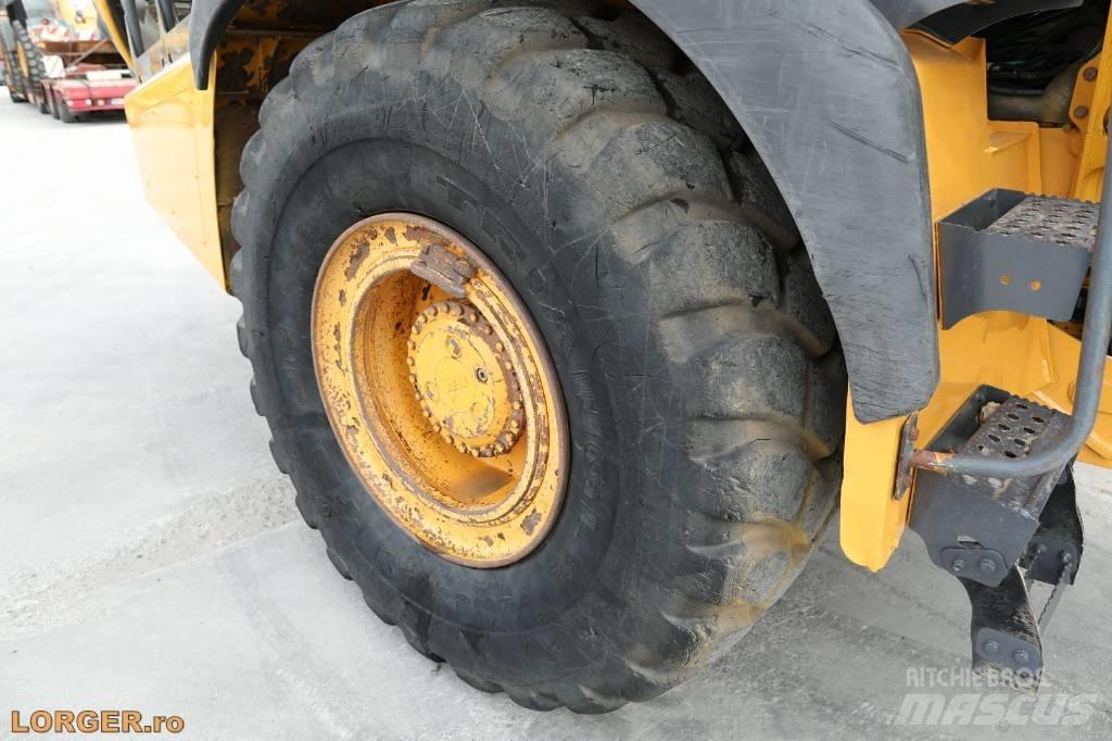 Bell B 30 E Tombereau articulé
