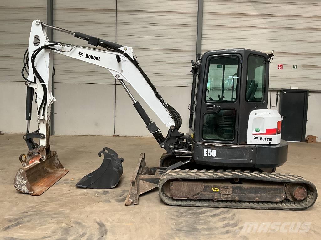 Bobcat E 50 EM Mini pelle < 7t