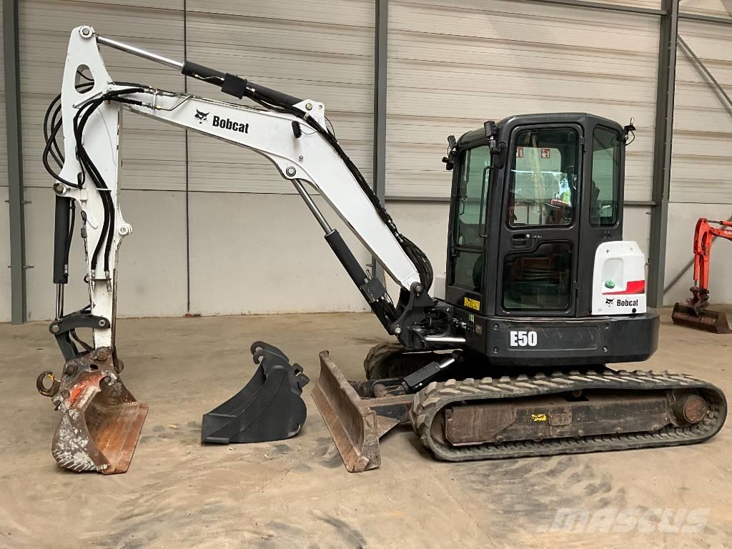 Bobcat E 50 EM Mini pelle < 7t