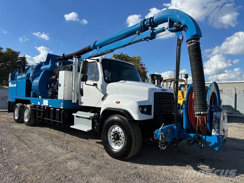 Freightliner 114 SD Camion aspirateur, Hydrocureur