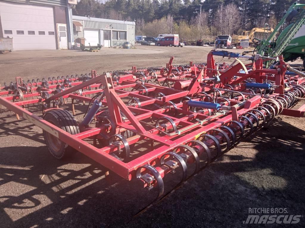 Potila Master 700 H Herse