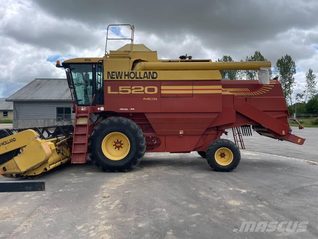 New Holland L520 Moissonneuse batteuse