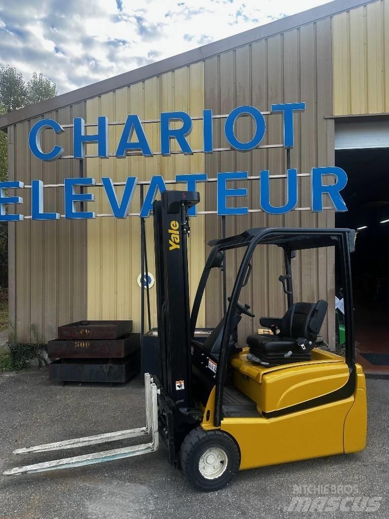 Yale ERP 20 VT Chariots élévateurs électriques
