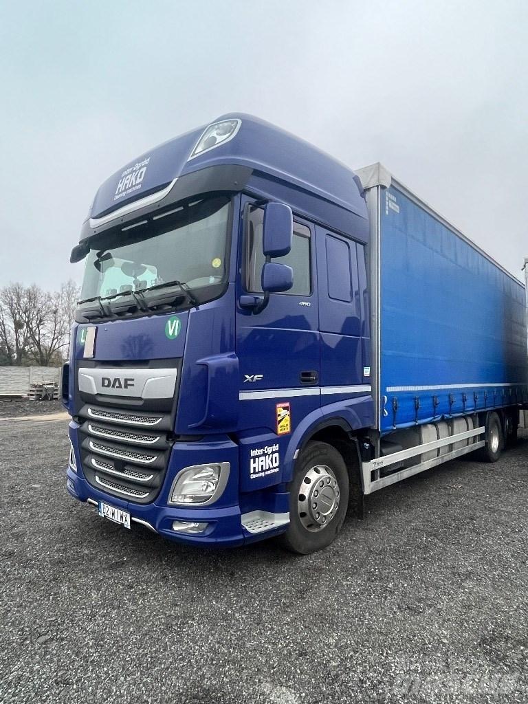 DAF Xf 106 FAR Camion à rideaux coulissants (PLSC)