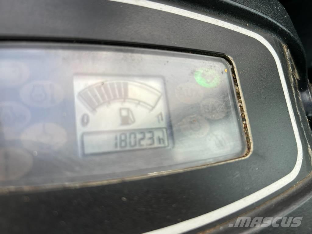 JCB 8026 CTS Mini pelle < 7t