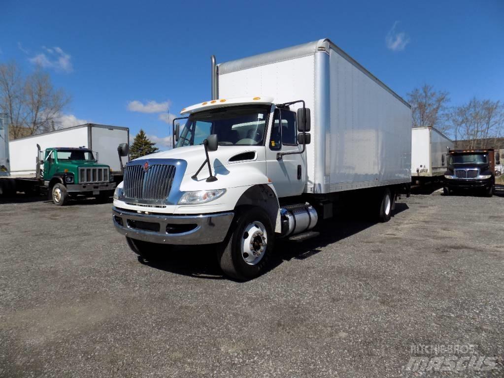 International 4300 Camion Fourgon