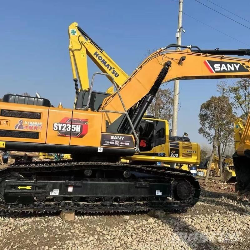 Sany SY 235 Pelle sur chenilles