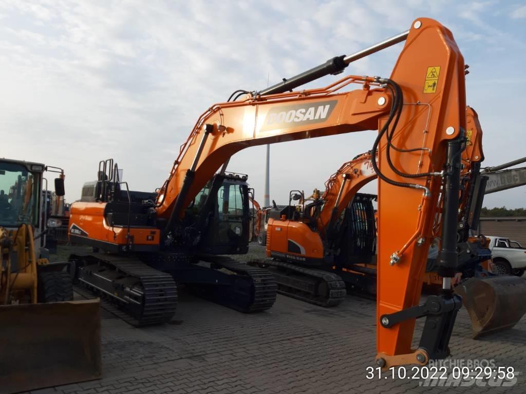 Doosan DX 300 NLC-7 Pelle sur chenilles