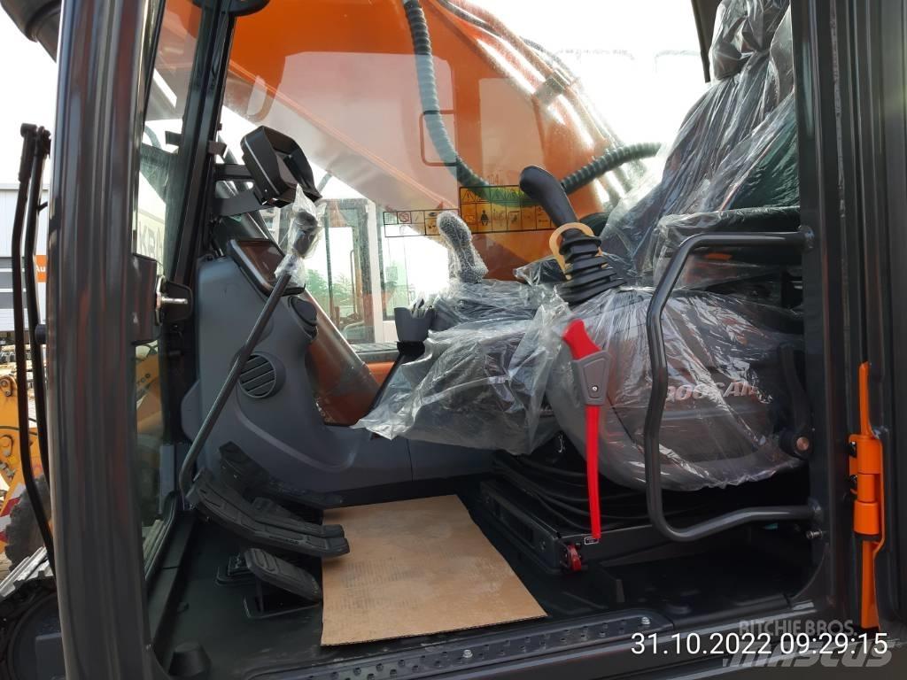 Doosan DX 300 NLC-7 Pelle sur chenilles