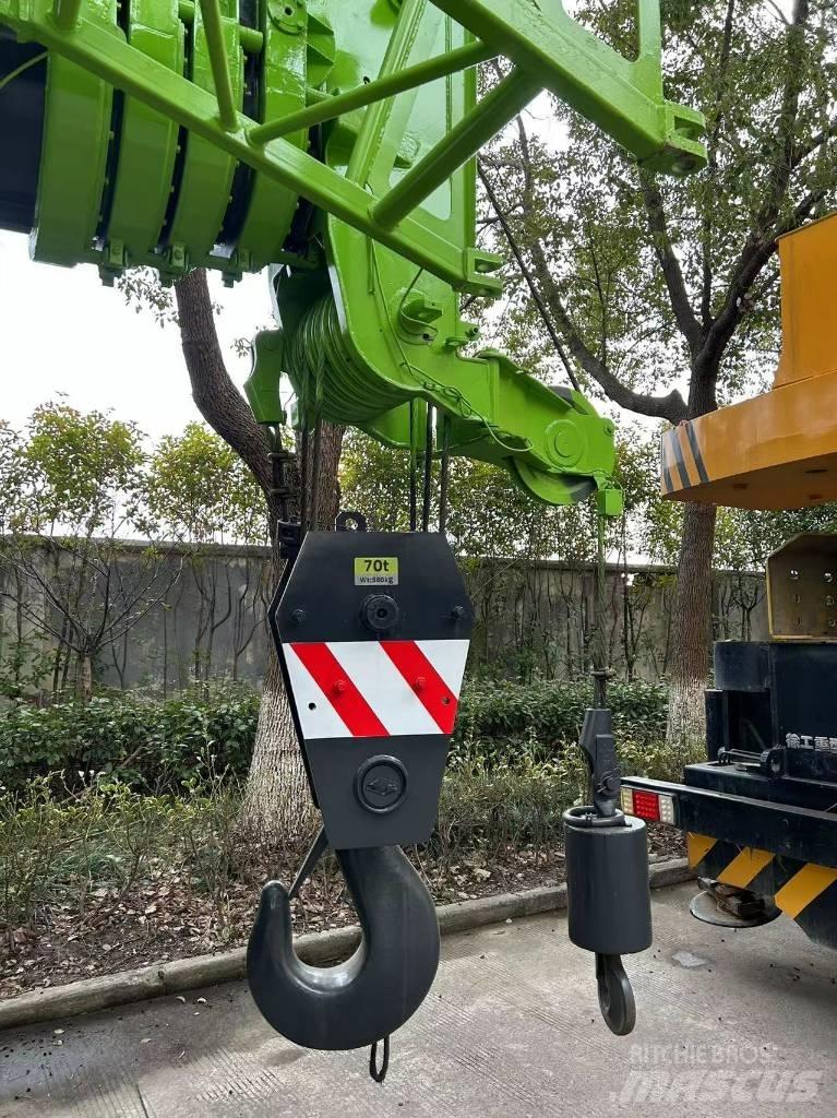 Zoomlion ZTC 700 V Grues tout terrain