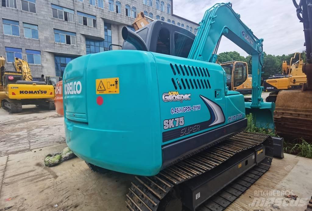 Kobelco SK 75 Mini pelle 7t-12t