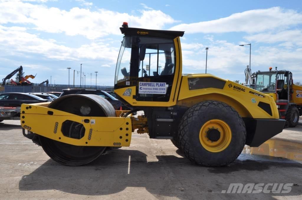 Bomag BW 213 D H-5 Rouleaux monocylindre