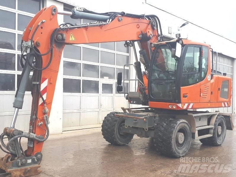 Liebherr A 916 Pelle sur pneus
