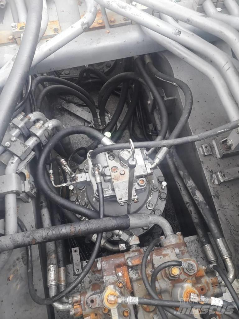 Hitachi EX 1200-5 D Pelle sur chenilles