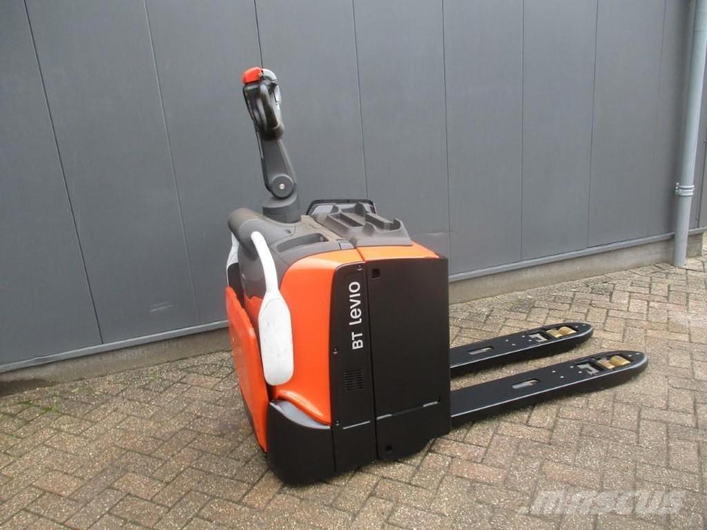 BT LPE 200 Transpalette accompagnant porté debout