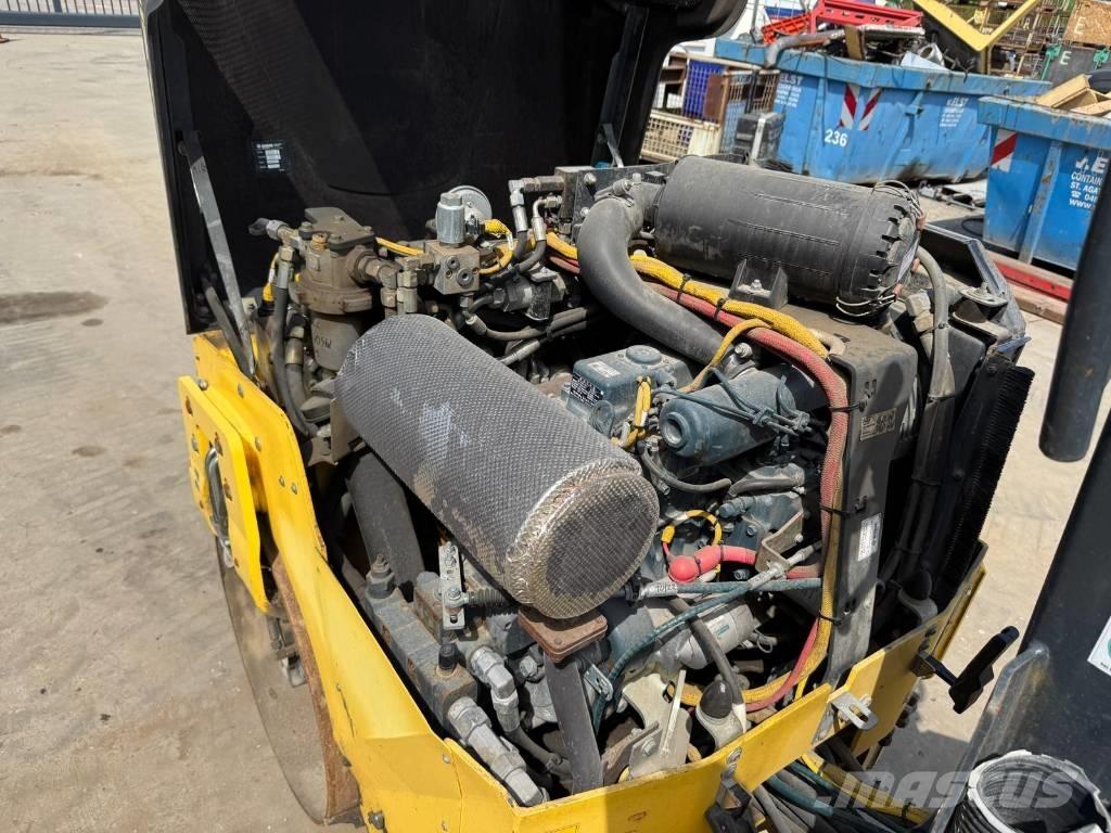 Bomag BW 100 AC-5 Rouleaux monocylindre