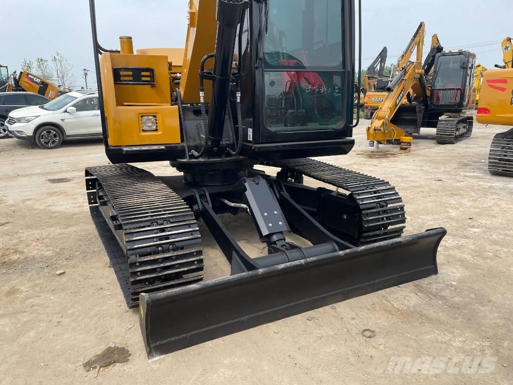 Sany SY 95 C Pelle sur chenilles