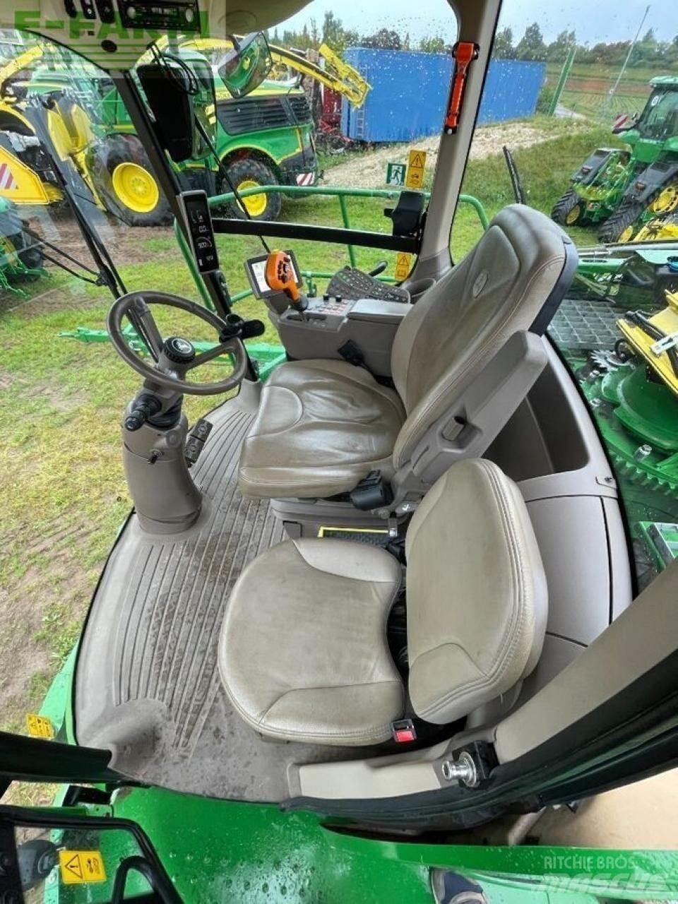 John Deere 8600 Ensileuse automotrice
