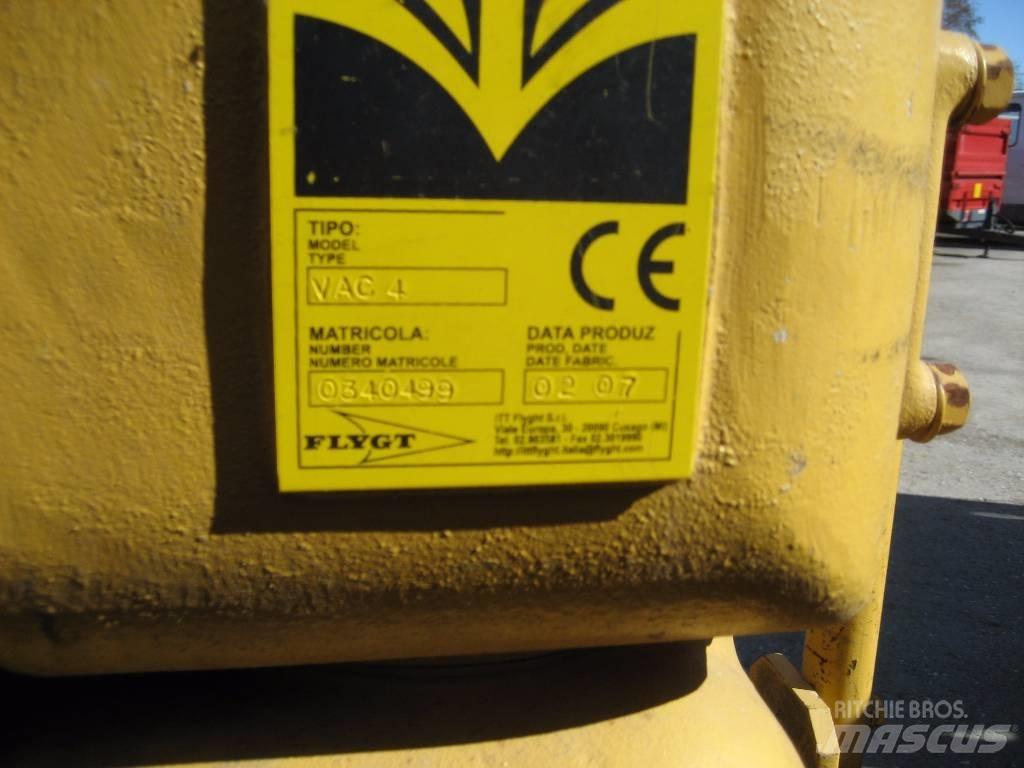 Flygt VAC 4 Pompe à eau / Motopompe