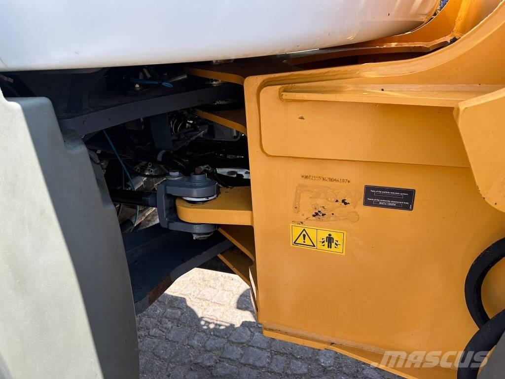 Liebherr L 538 Chargeuse sur pneus
