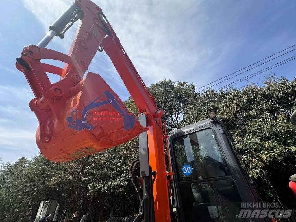 Hitachi ZX50 Mini pelle < 7t