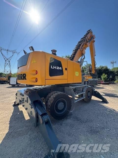Liebherr LH 24 Pelle à déchets
