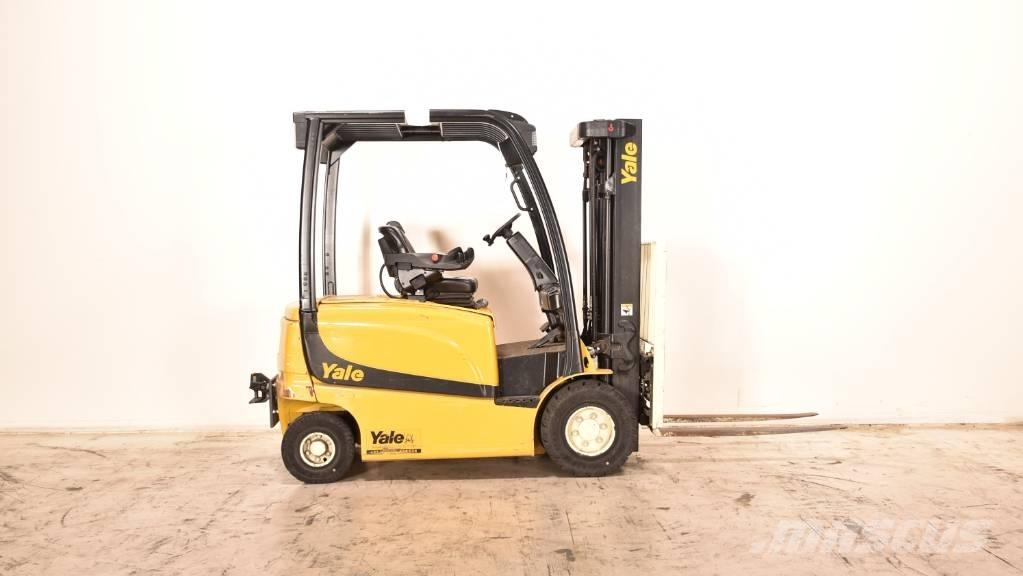 Yale ERP25VLE Chariots élévateurs électriques