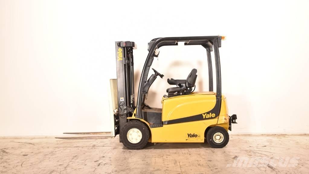 Yale ERP25VLE Chariots élévateurs électriques