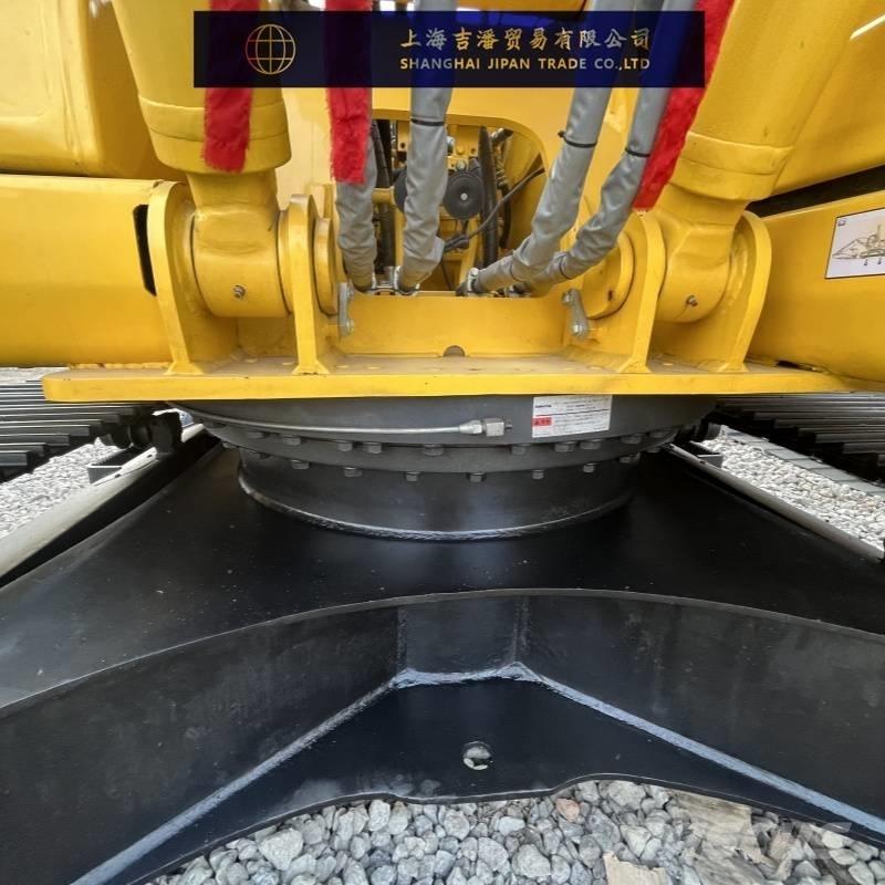 Komatsu PC 200 Pelle sur chenilles