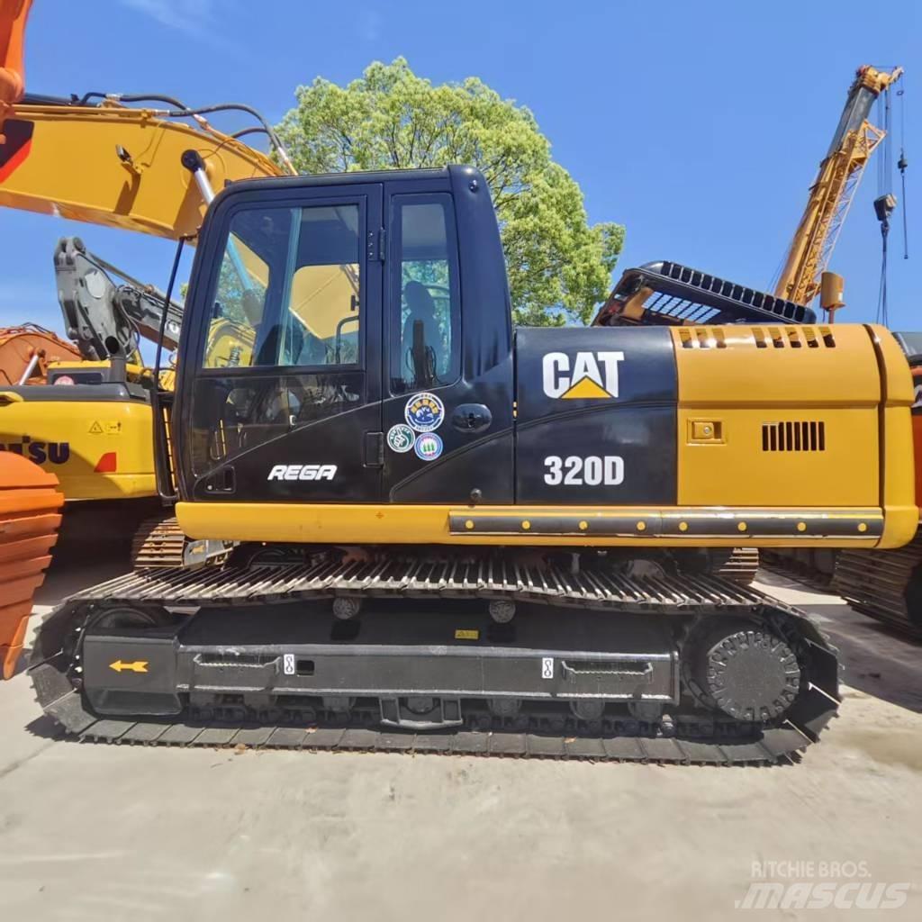 CAT 320 D Pelle sur chenilles