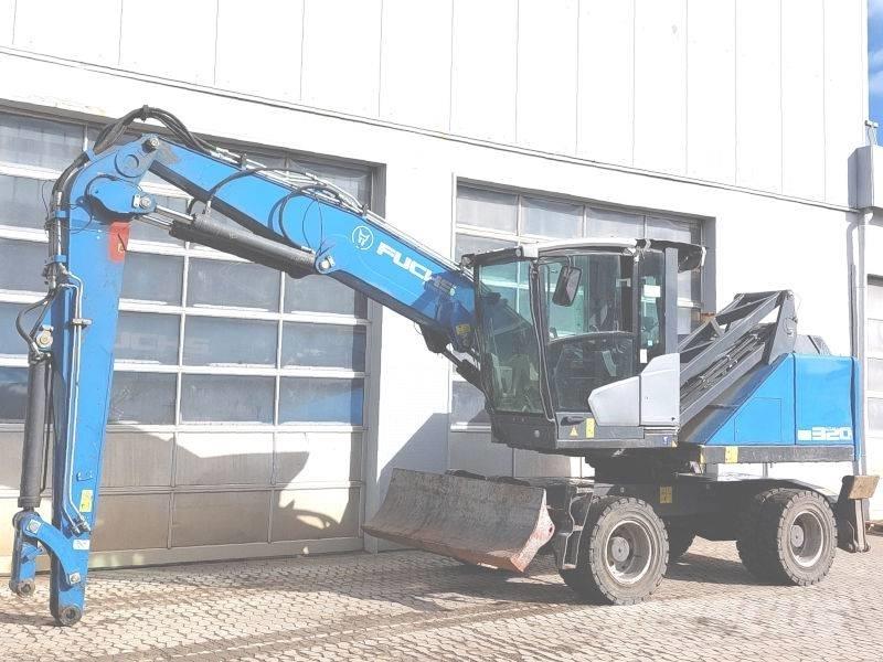 Fuchs MHL 320 F Pelle à déchets