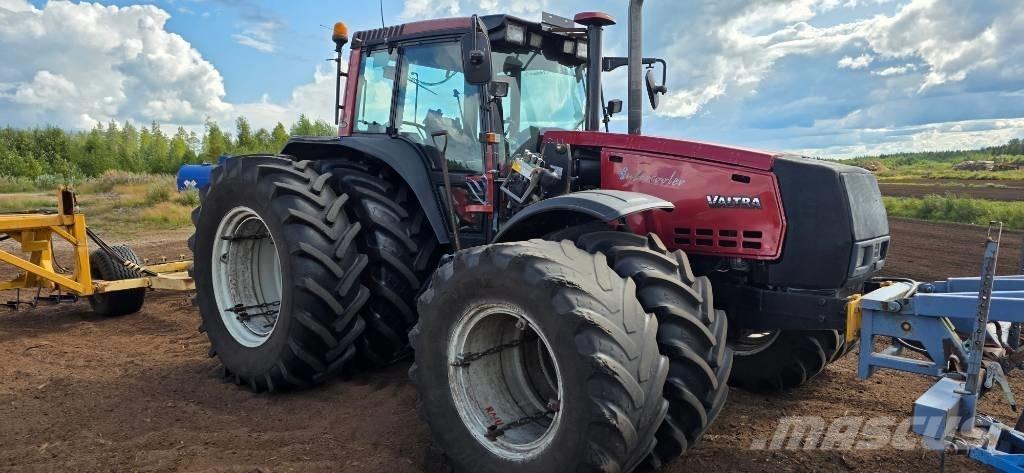 Valtra 8950 Hitec Tracteur