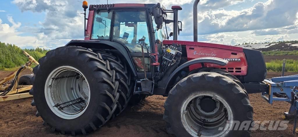 Valtra 8950 Hitec Tracteur