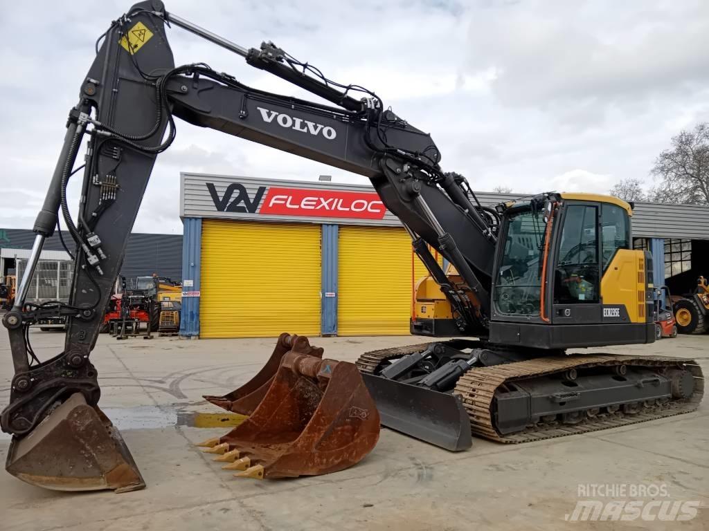 Volvo ECR235EL Pelle sur chenilles