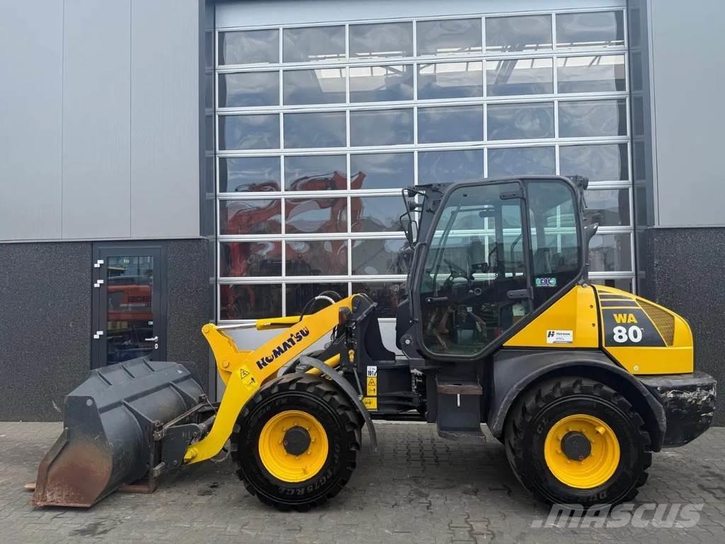 Komatsu WA80-6 Chargeuse sur pneus