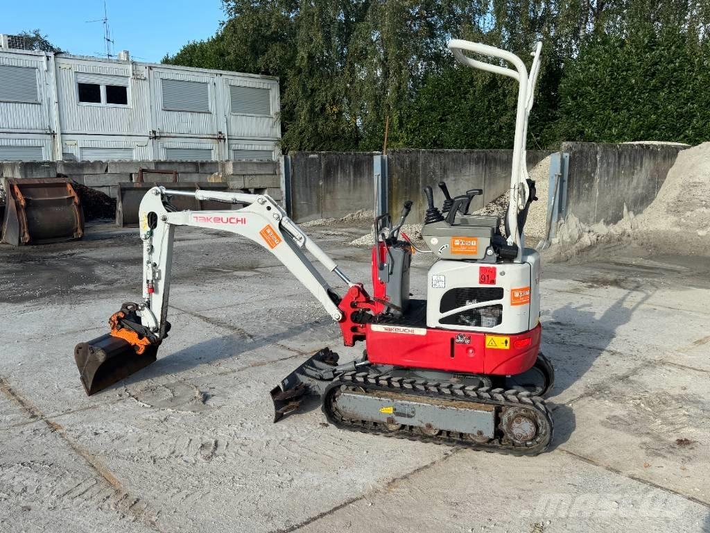 Takeuchi TB 210 R Mini pelle < 7t