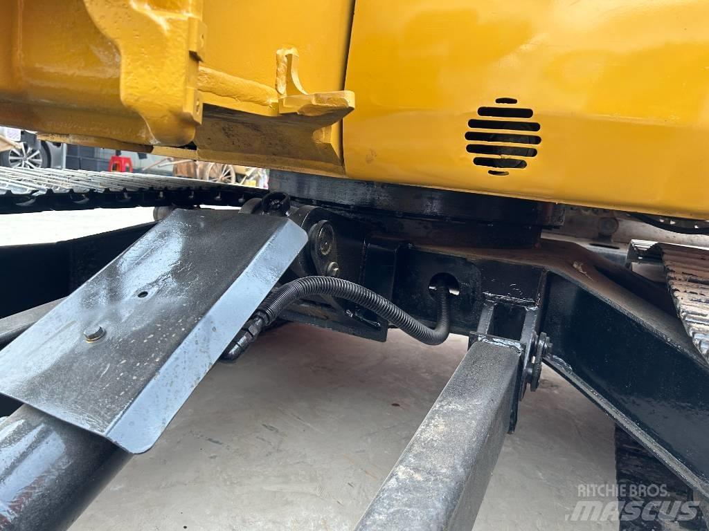 CAT 304 Pelle sur chenilles