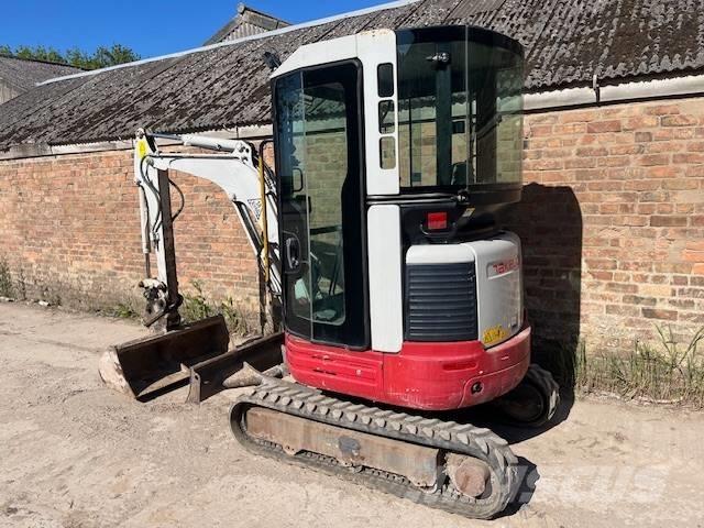Takeuchi TB 23 R Mini pelle < 7t