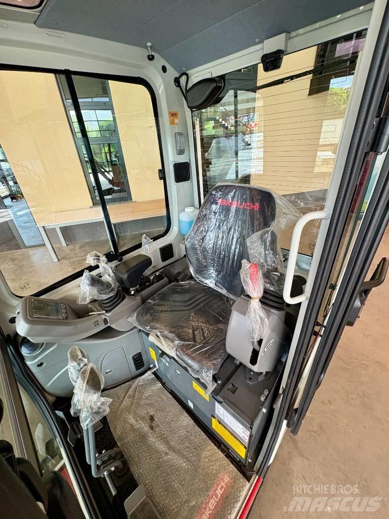 Takeuchi TB 216 Mini pelle < 7t