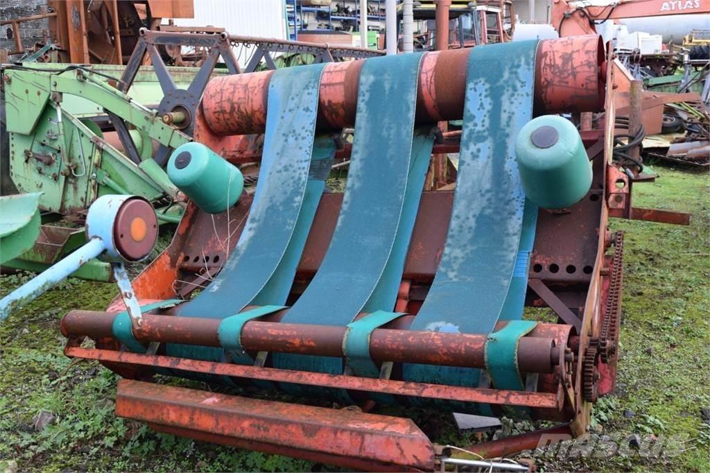 Kverneland UN7558 Enrubanneuse