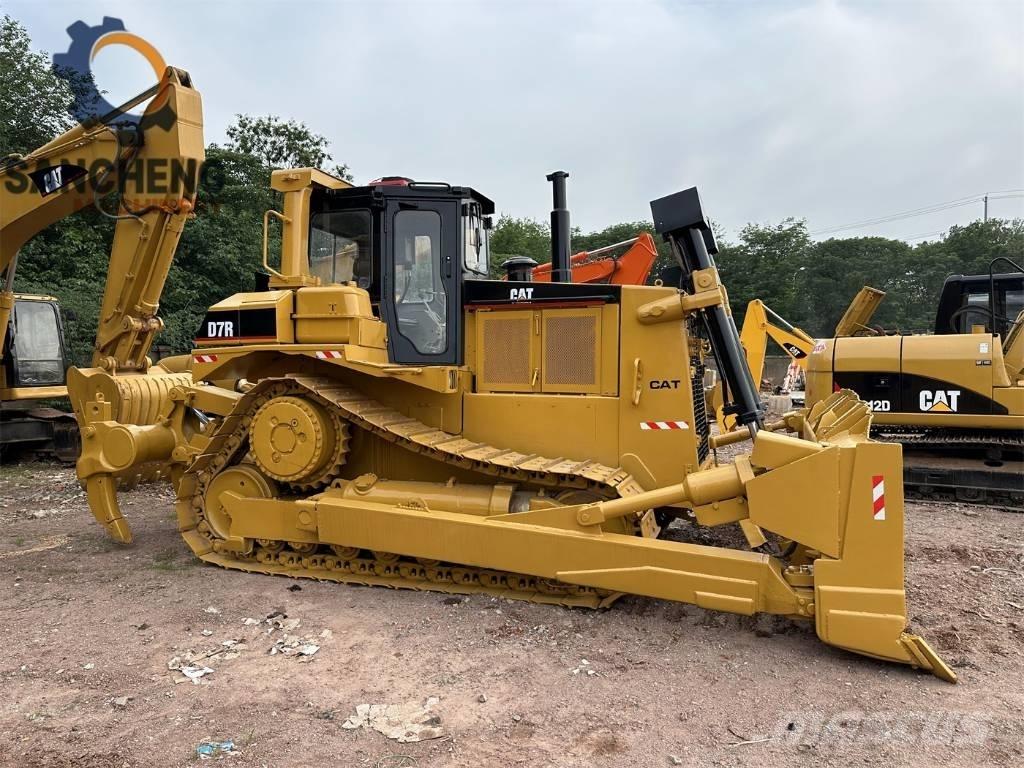 CAT D 7 R Bouteurs sur chenilles