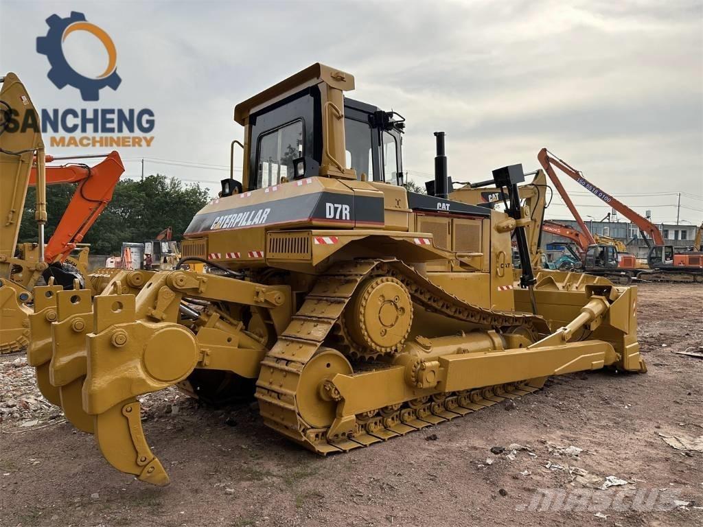CAT D 7 R Bouteurs sur chenilles