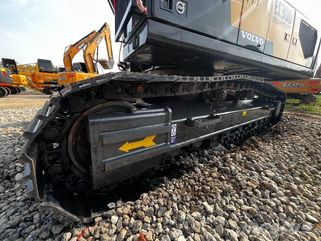 Volvo EC 300 D L Pelle sur chenilles