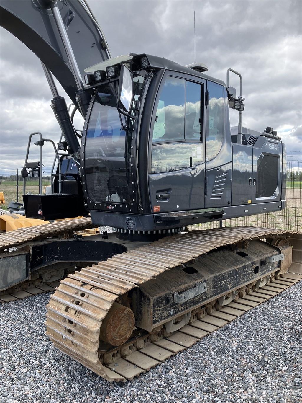 Liebherr R924 Pelle sur chenilles