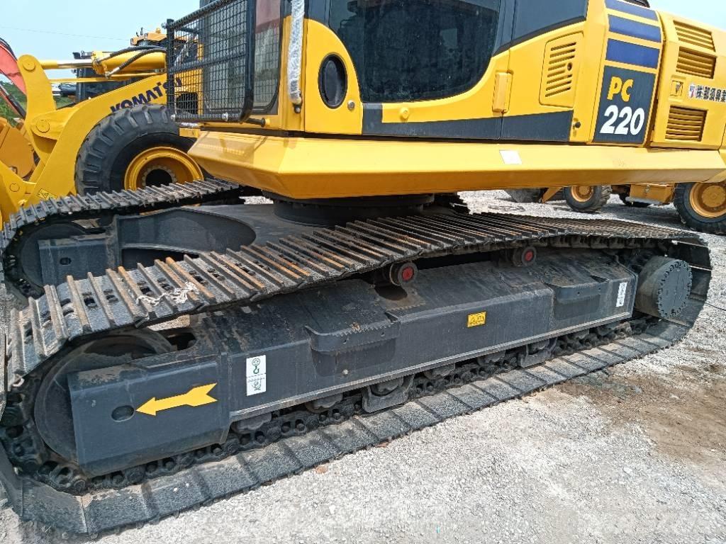Komatsu PC 220-8 Pelle sur chenilles